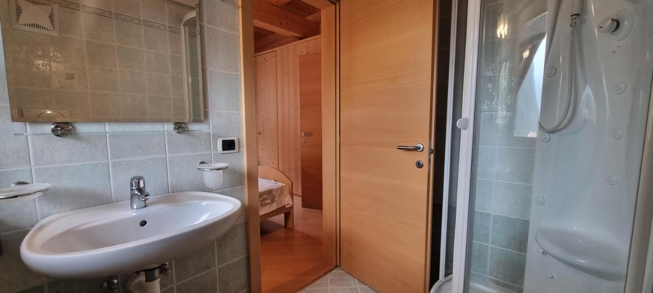 Апартаменты Casa Soraruf Кампителло-ди-Фасса Экстерьер фото